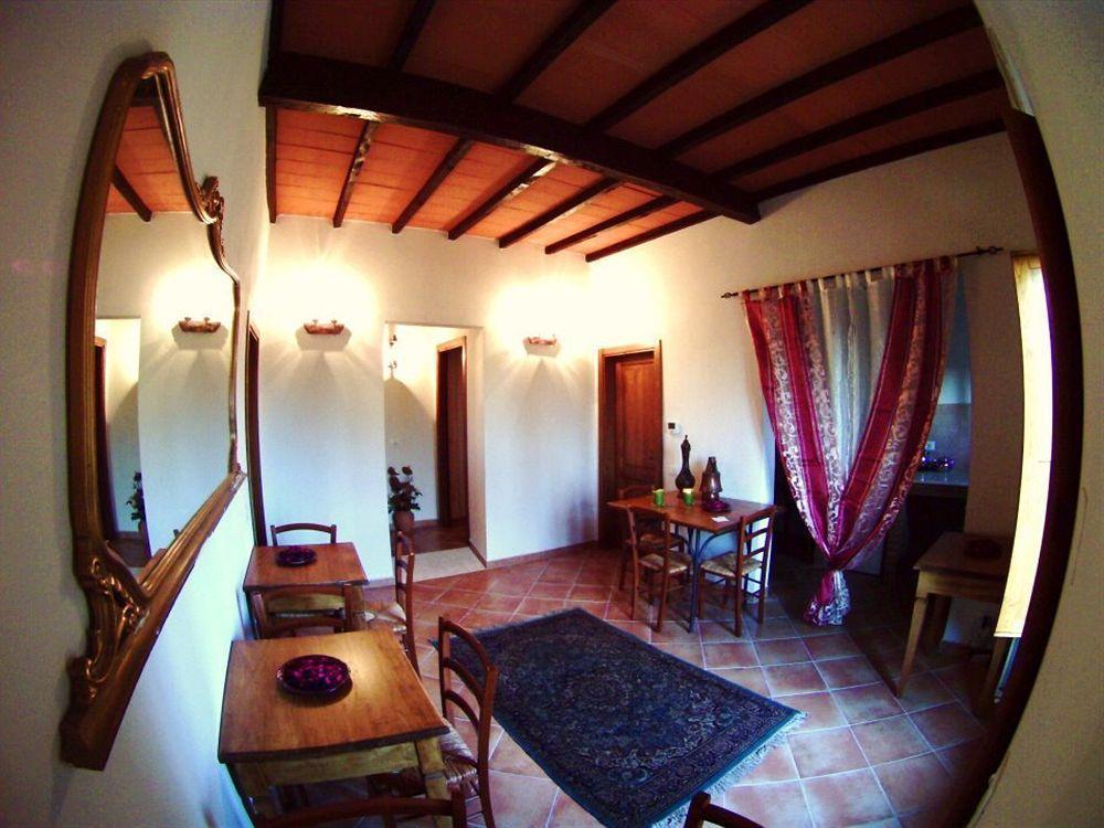 Casa Cecchi Bed and Breakfast Val di Pugna Eksteriør billede